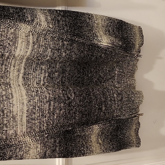 Sweater dress medium - Picture 3 of 4